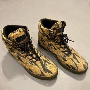 Tiger Camo Hightops! Size 13